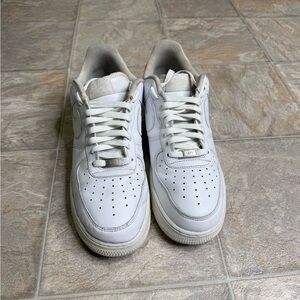 Nike Air Force 1 Low Triple White Men’s  Shoe Size 12 White CW2288-111 Preowned